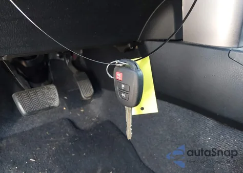 2016 Toyota Rav4 Le from USA, damaged, VIN JTMBFREV8GJ091832